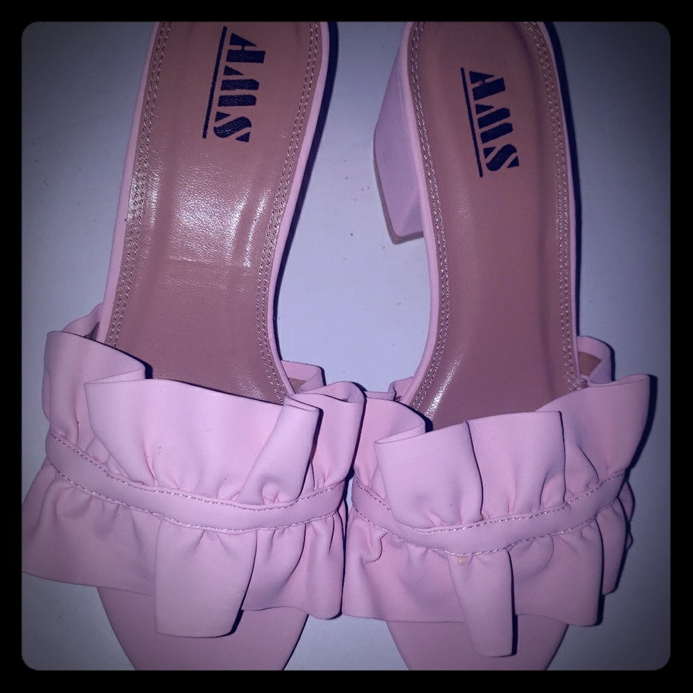 New pink heels